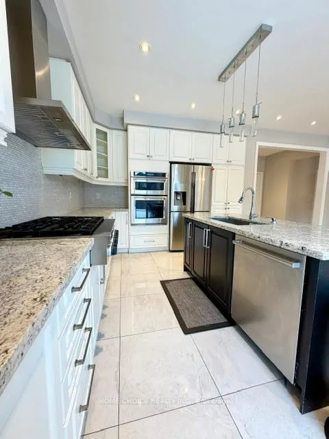 Photo 11 of 42 Squire Ellis Drive, Brampton, Toronto Gore Rural Estate — HOMEH