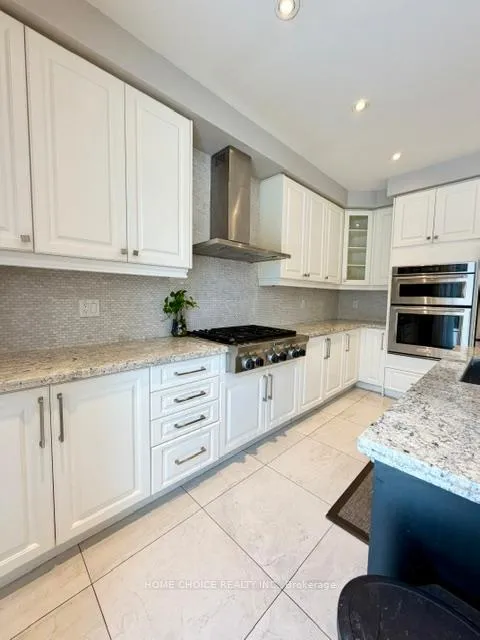 Photo 14 of 42 Squire Ellis Drive, Brampton, Toronto Gore Rural Estate — HOMEH