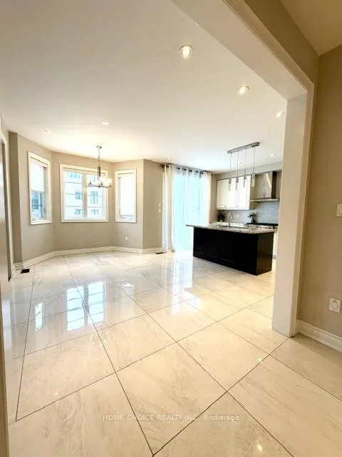 Photo 16 of 42 Squire Ellis Drive, Brampton, Toronto Gore Rural Estate — HOMEH
