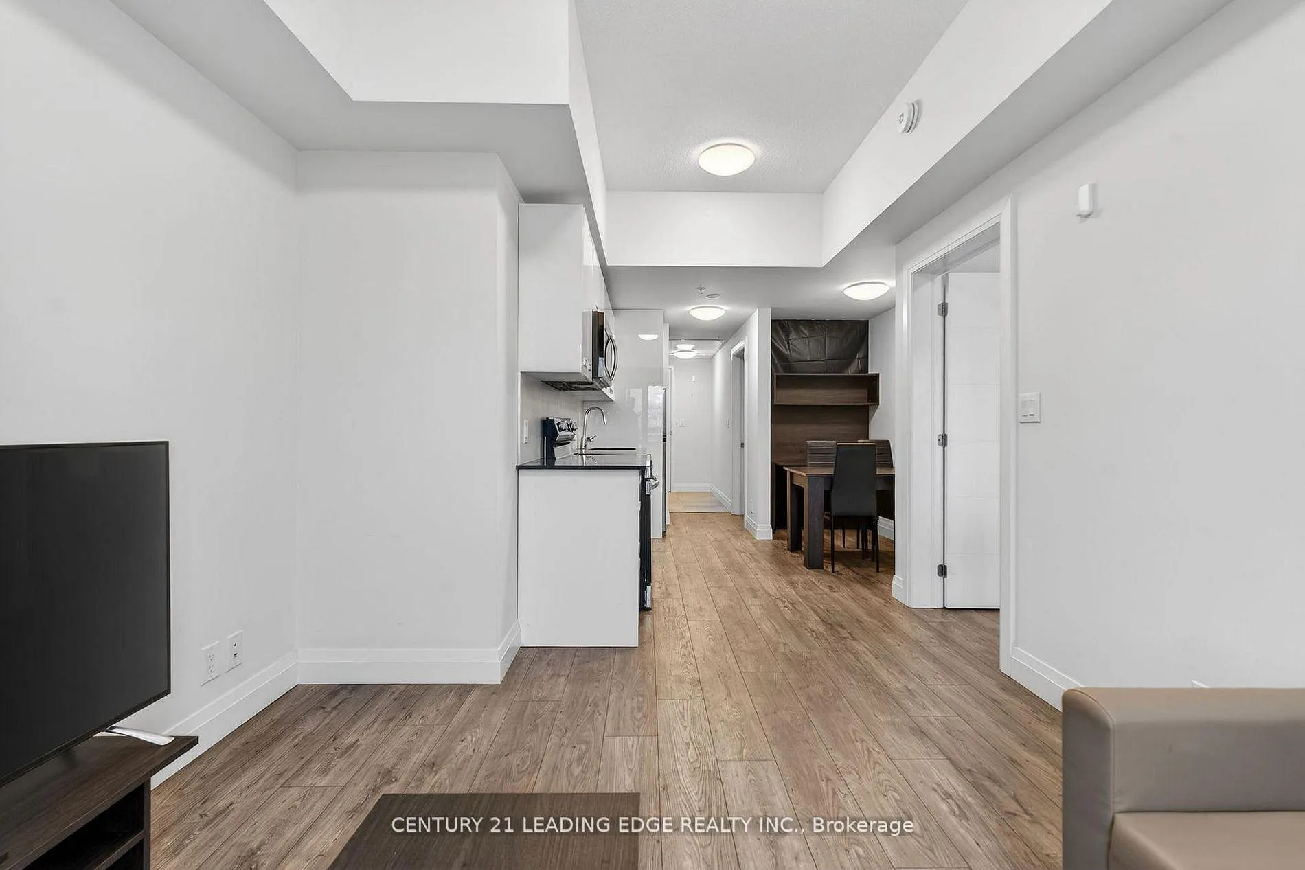 Photo 6 of Unit 422, 652 Princess Street, Kingston, Central City East — HOMEH