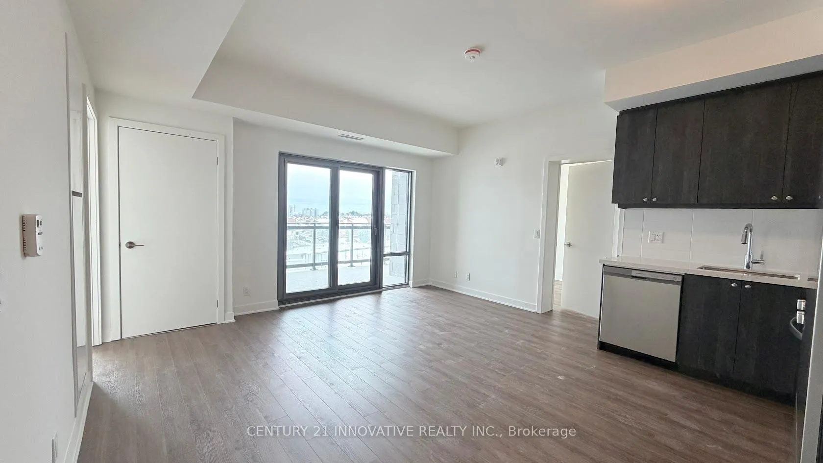 Photo 4 of Unit 526, 51 Clarington Boulevard, Clarington, Bowmanville — HOMEH