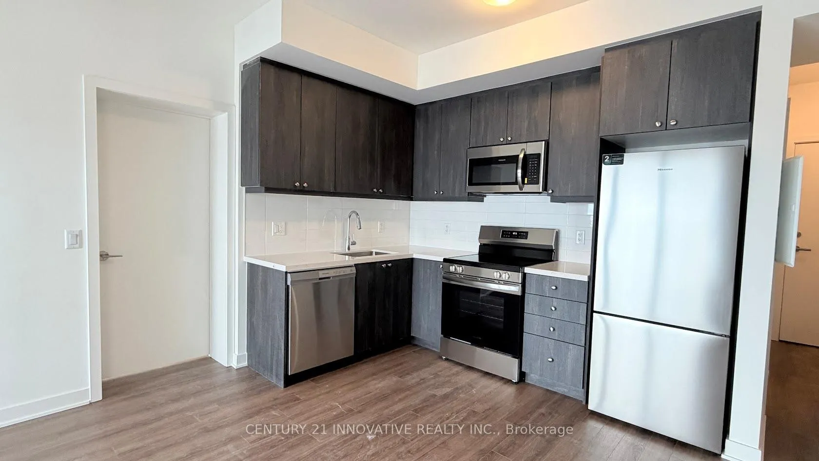 Photo 5 of Unit 526, 51 Clarington Boulevard, Clarington, Bowmanville — HOMEH