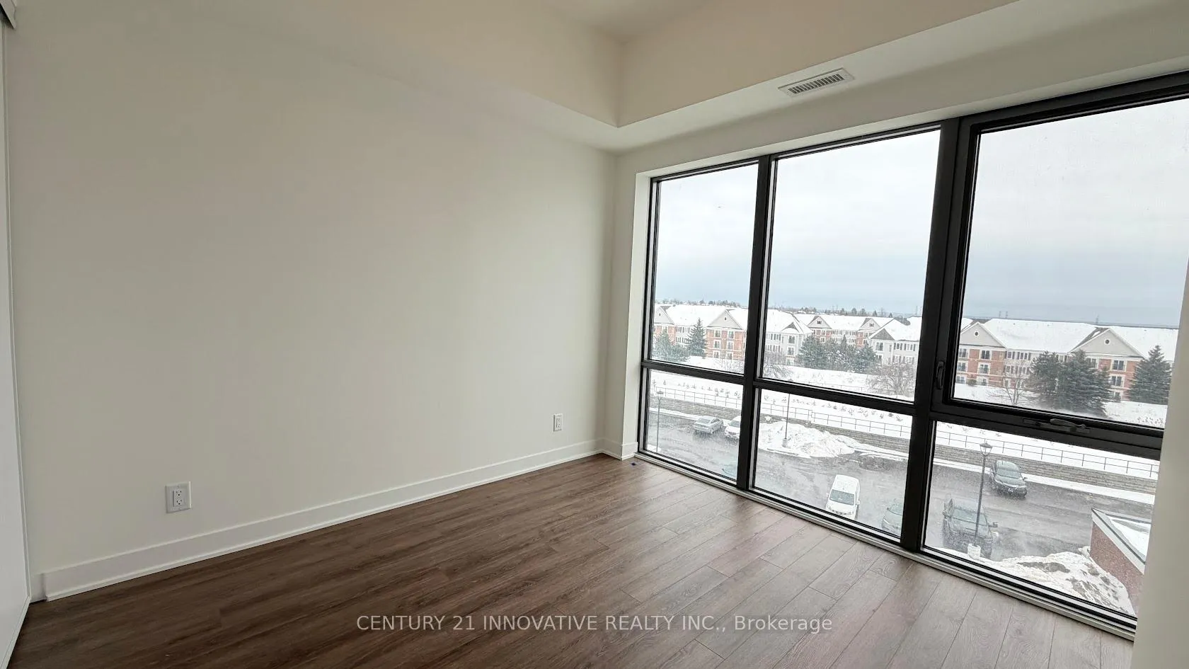 Photo 12 of Unit 526, 51 Clarington Boulevard, Clarington, Bowmanville — HOMEH