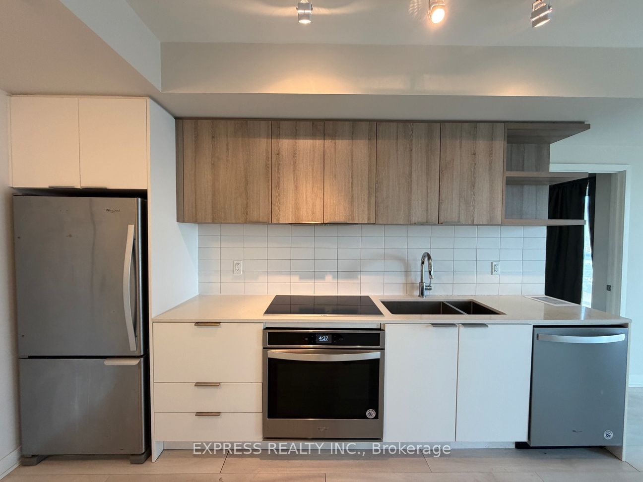 Photo 2 of Unit 1408, 6 Sonic Way, Toronto, Flemingdon Park — HOMEH