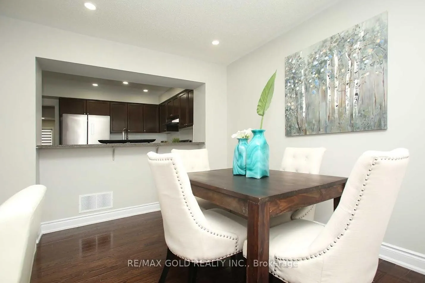 Photo 6 of 19 Betterton Crescent, Brampton, Northwest Brampton — HOMEH