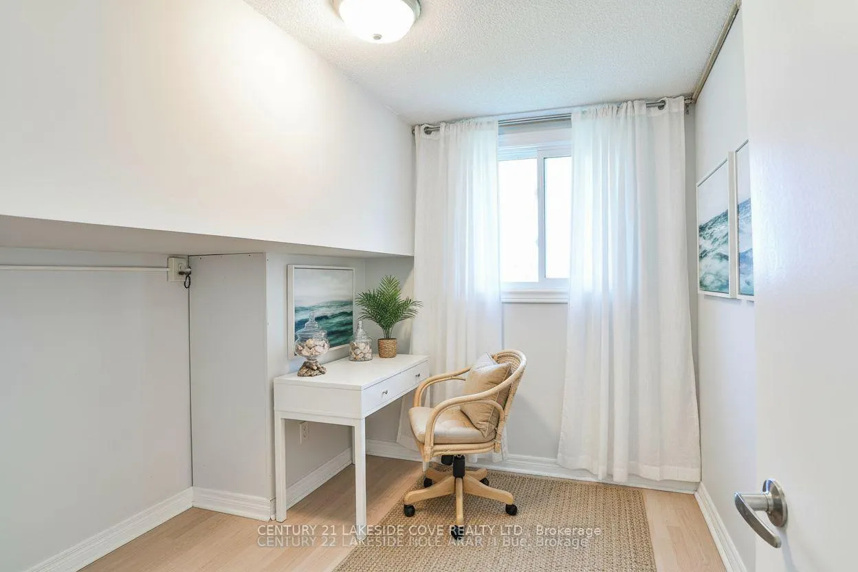 Photo 21 of Unit 6, 4 Paradise Boulevard W, Ramara, Rural Ramara — HOMEH