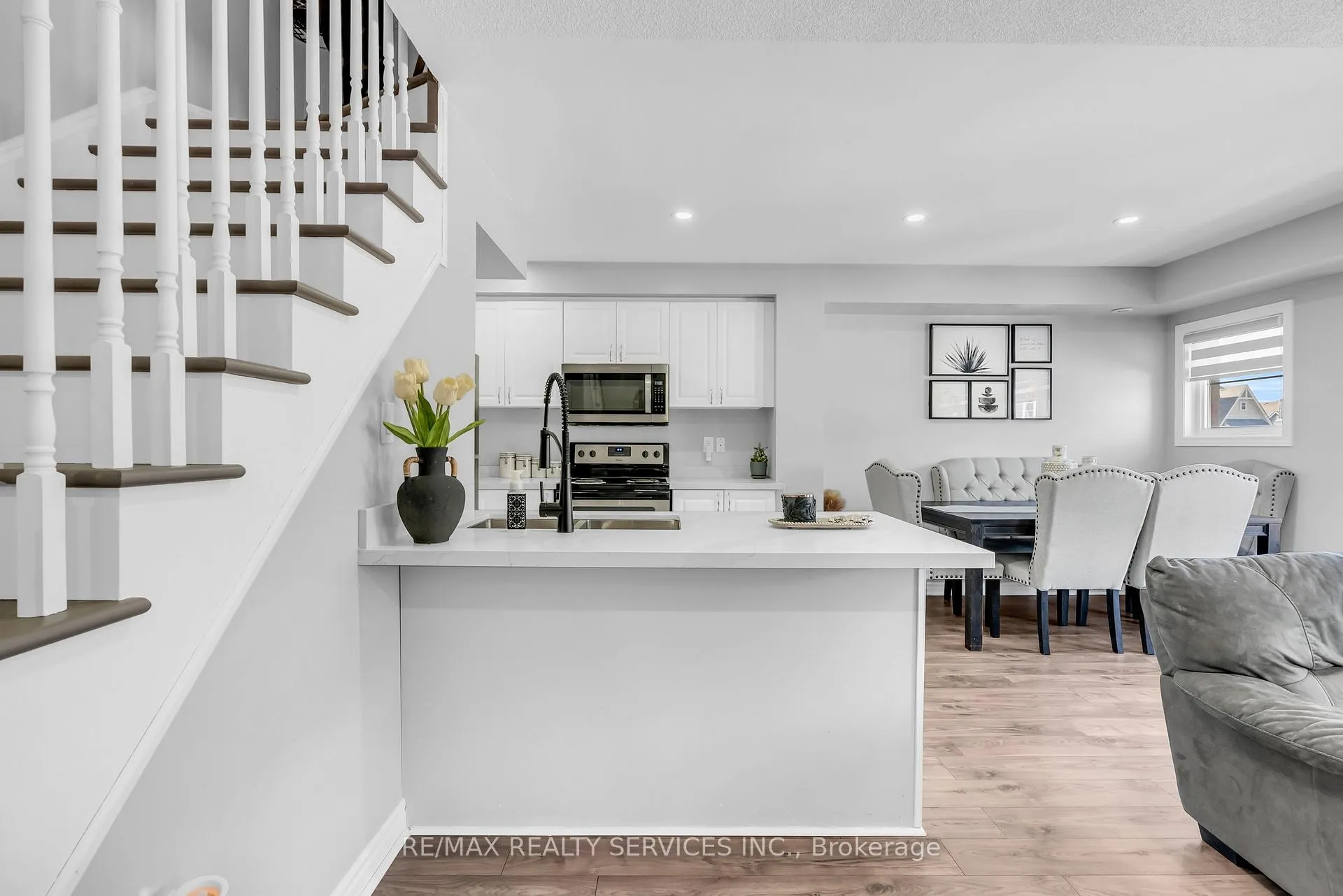 Photo 10 of Unit 185, 200 Veterans Drive, Brampton, Northwest Brampton — HOMEH