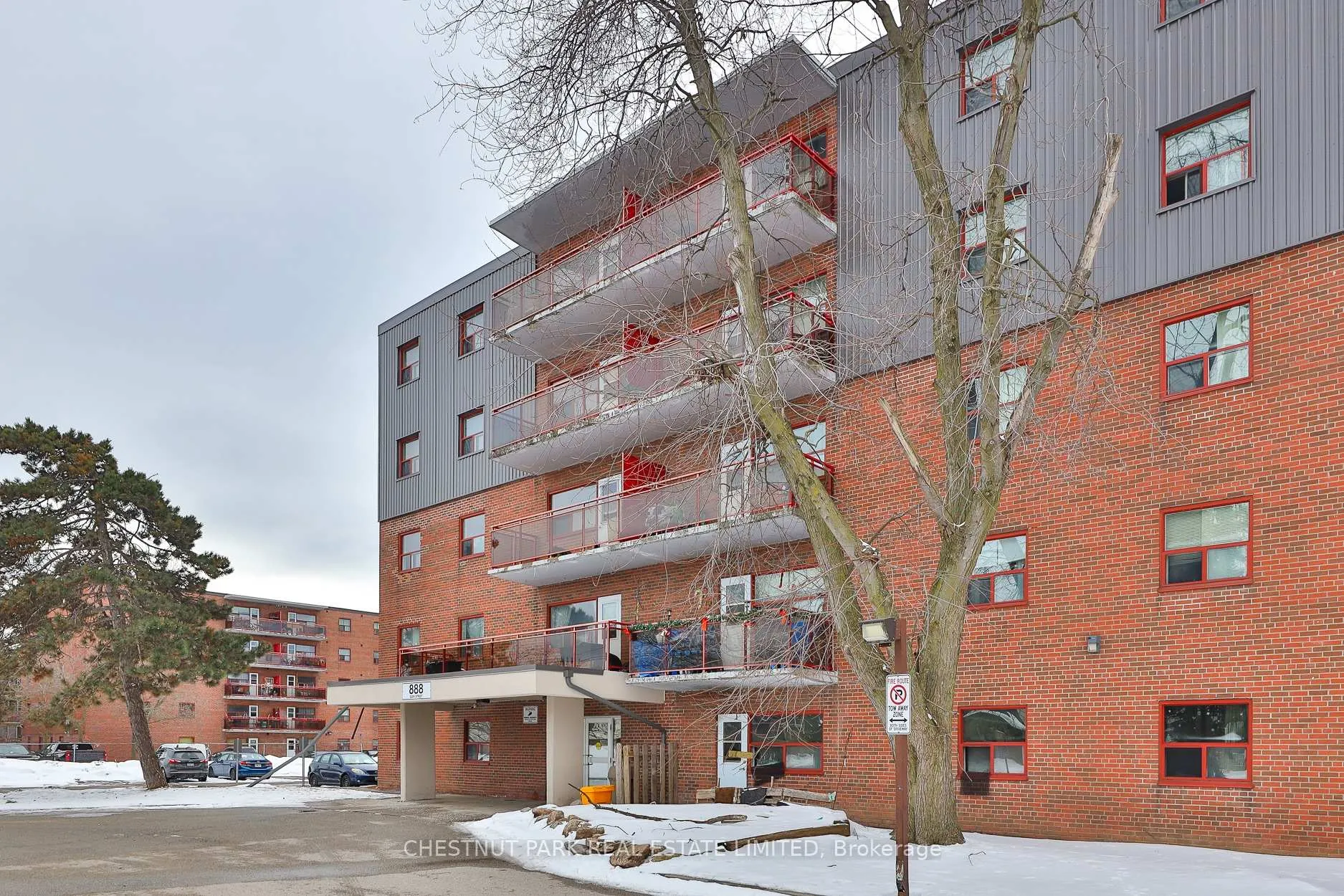 Photo 34 of Unit 106, 900 Glen Street, Oshawa, Lakeview — HOMEH