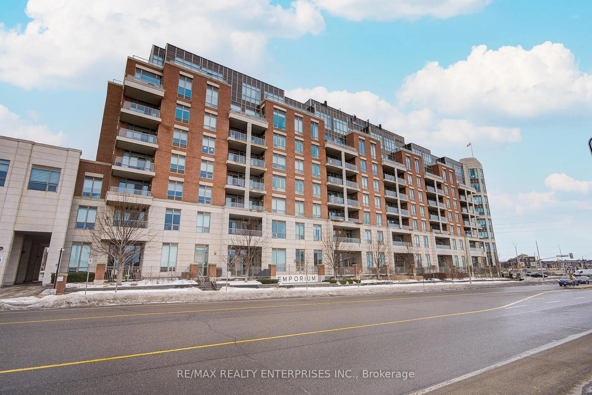 Photo 1 of Unit 607, 2480 Prince Michael Drive, Oakville, Joshua Creek — HOMEH