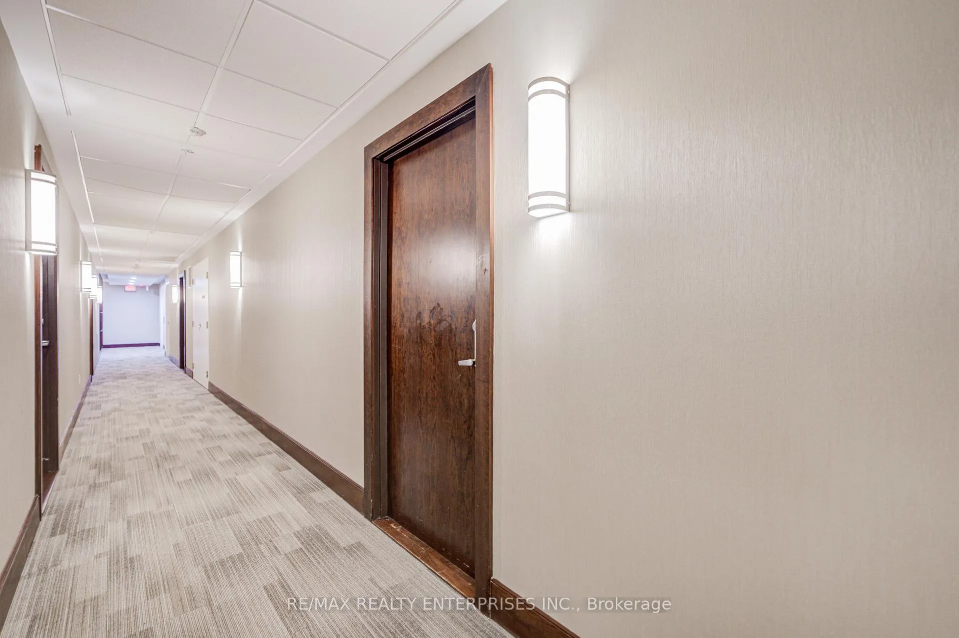 Photo 7 of Unit 607, 2480 Prince Michael Drive, Oakville, Joshua Creek — HOMEH