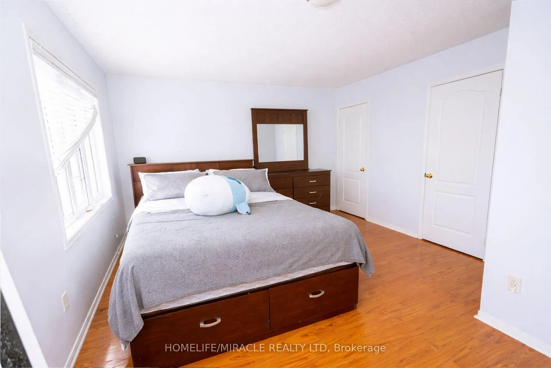 Photo 16 of 16 Dunure Crescent, Brampton, Fletcher's Meadow — HOMEH