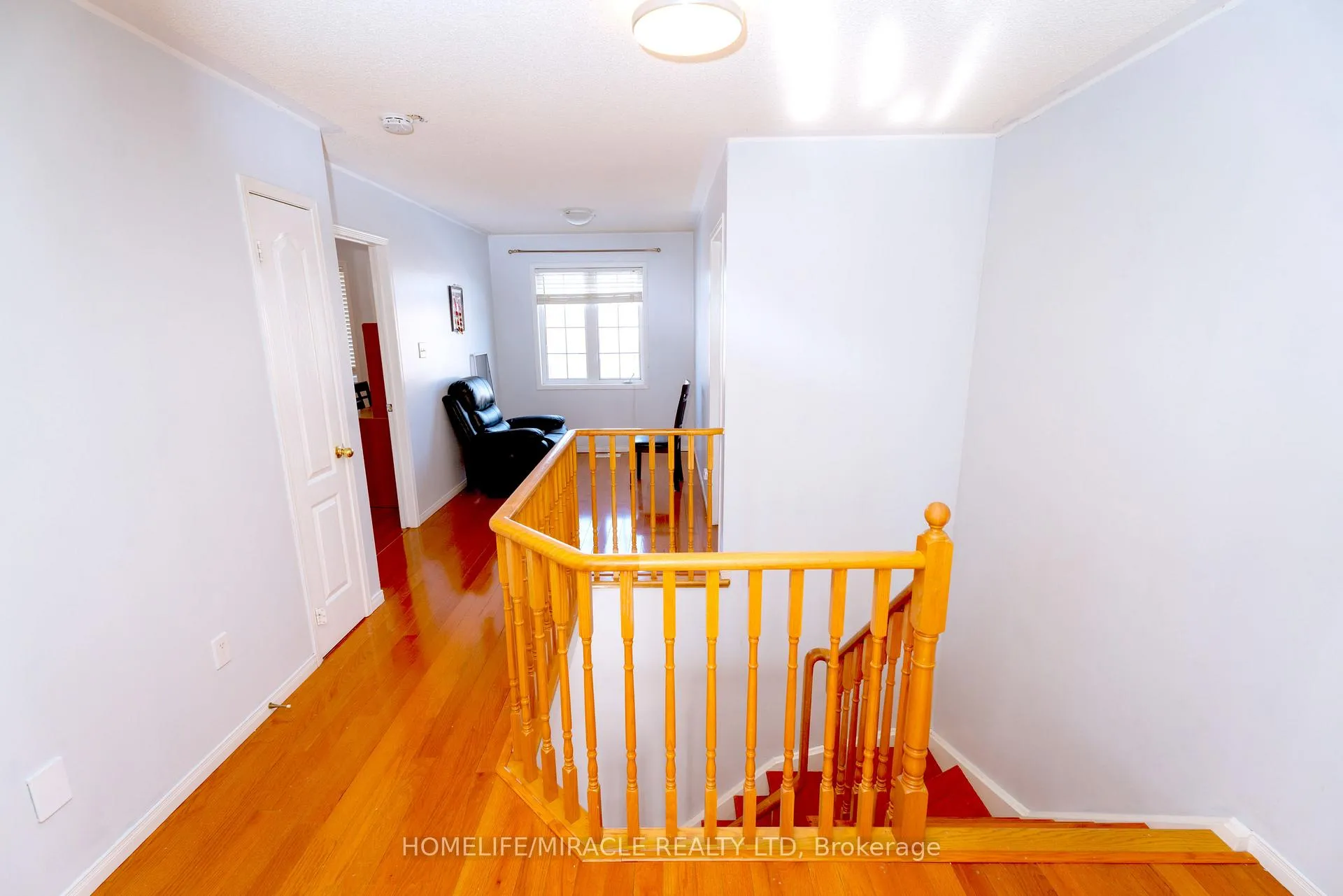 Photo 21 of 16 Dunure Crescent, Brampton, Fletcher's Meadow — HOMEH