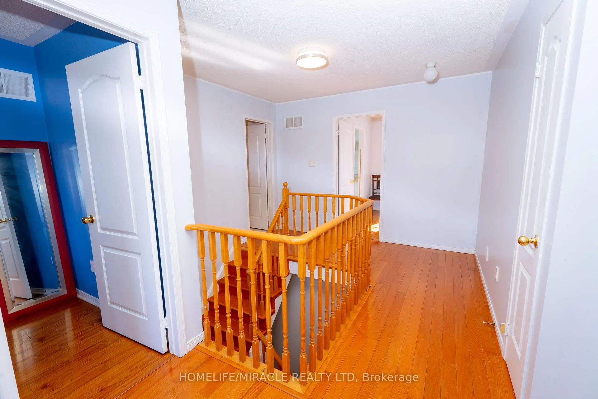 Photo 22 of 16 Dunure Crescent, Brampton, Fletcher's Meadow — HOMEH