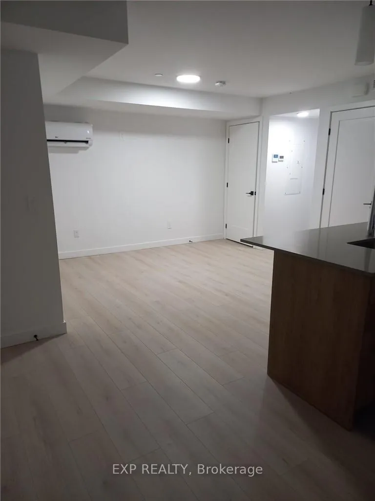 Photo 4 of Unit 63, 31 Mill Street, Kitchener — HOMEH