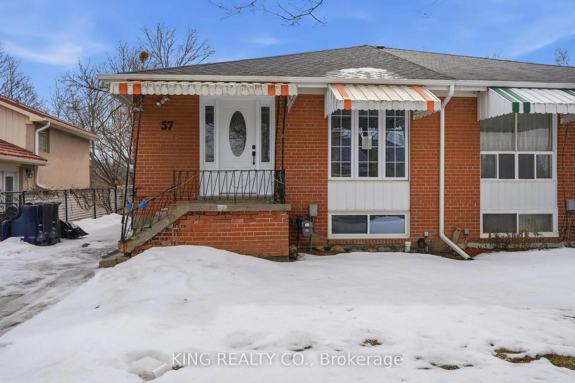 Photo 3 of 57 Lakeland Drive, Etobicoke, Thistletown-Beaumonde Heights — HOMEH