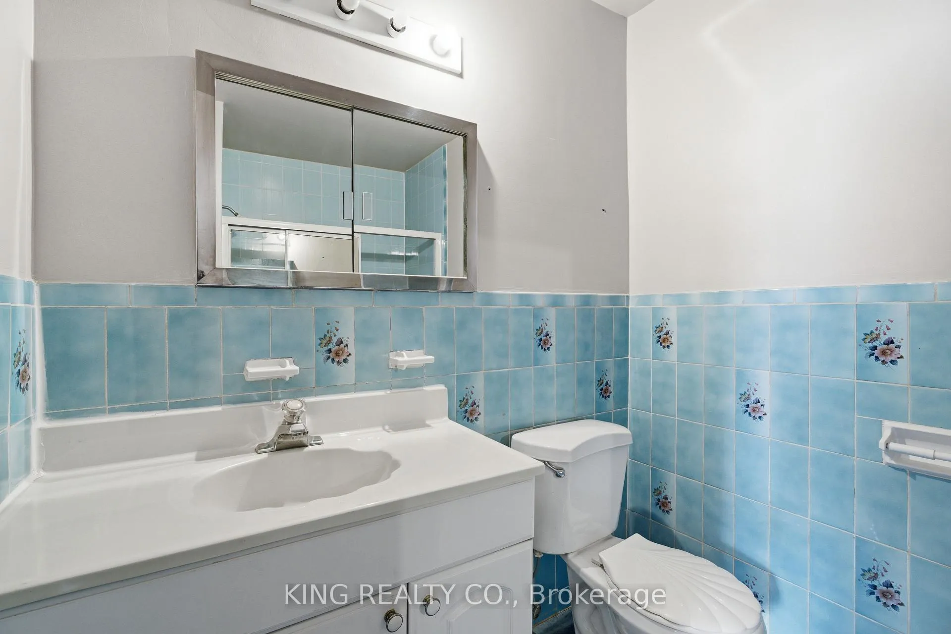 Photo 23 of 57 Lakeland Drive, Etobicoke, Thistletown-Beaumonde Heights — HOMEH