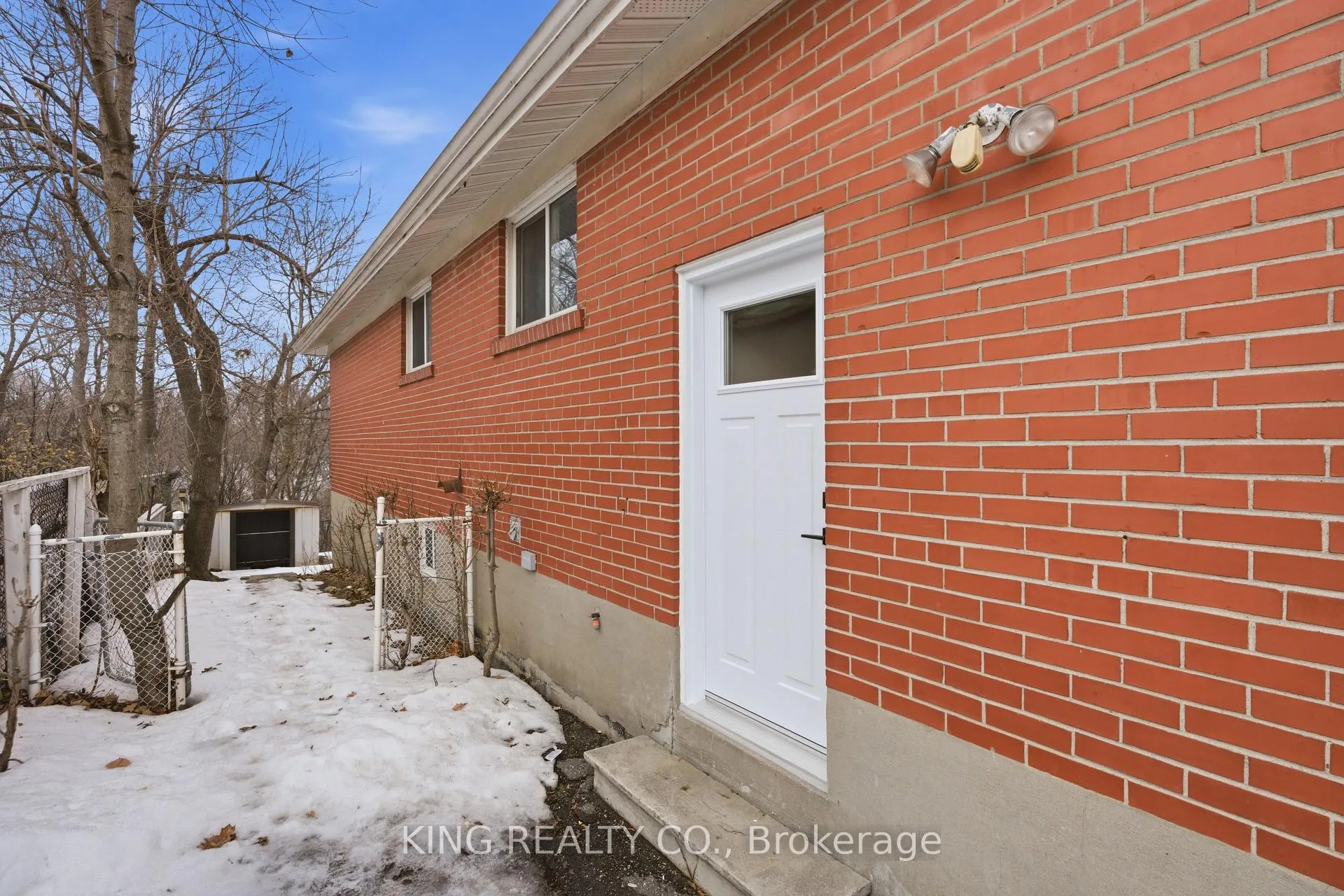 Photo 35 of 57 Lakeland Drive, Etobicoke, Thistletown-Beaumonde Heights — HOMEH