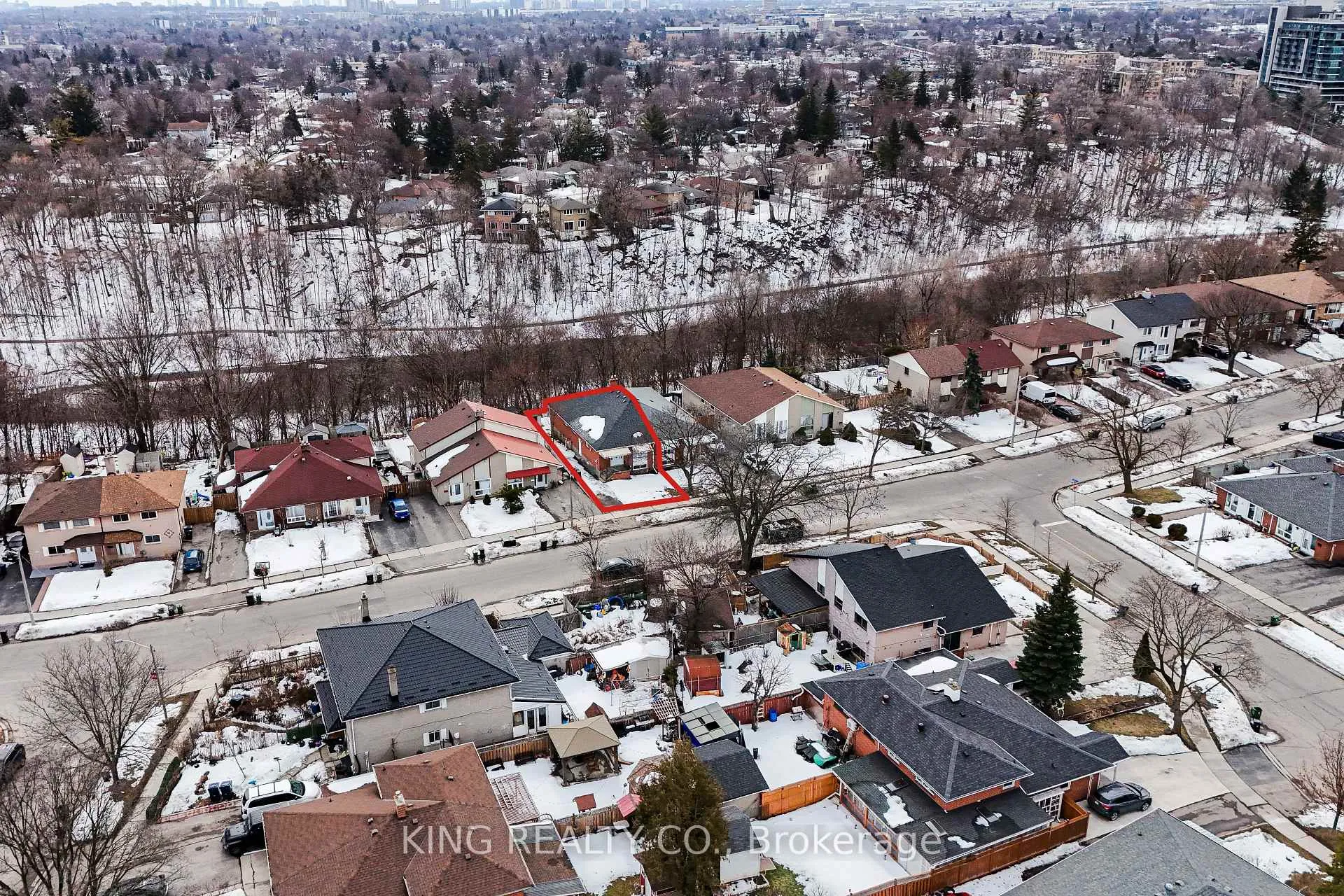 Photo 46 of 57 Lakeland Drive, Etobicoke, Thistletown-Beaumonde Heights — HOMEH