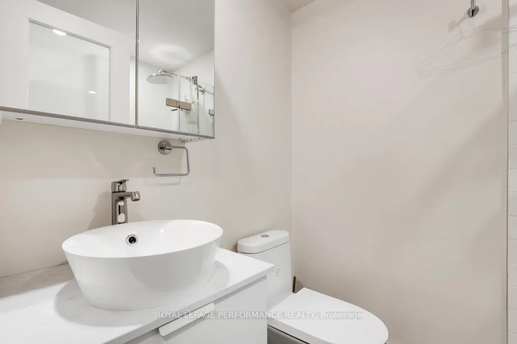 Photo 17 of Unit 3, 292 Laurier Avenue E, Ottawa, Sandy Hill — HOMEH