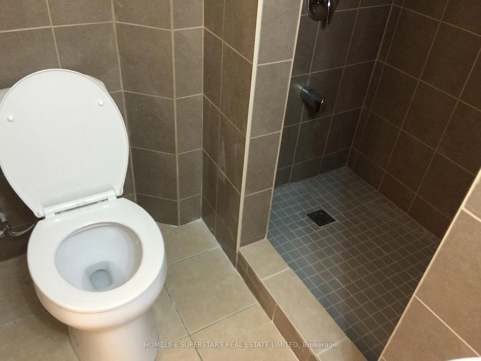 Photo 22 of 14 Dorward Drive, Etobicoke, Mount Olive-Silverstone-Jamestown — HOMEH