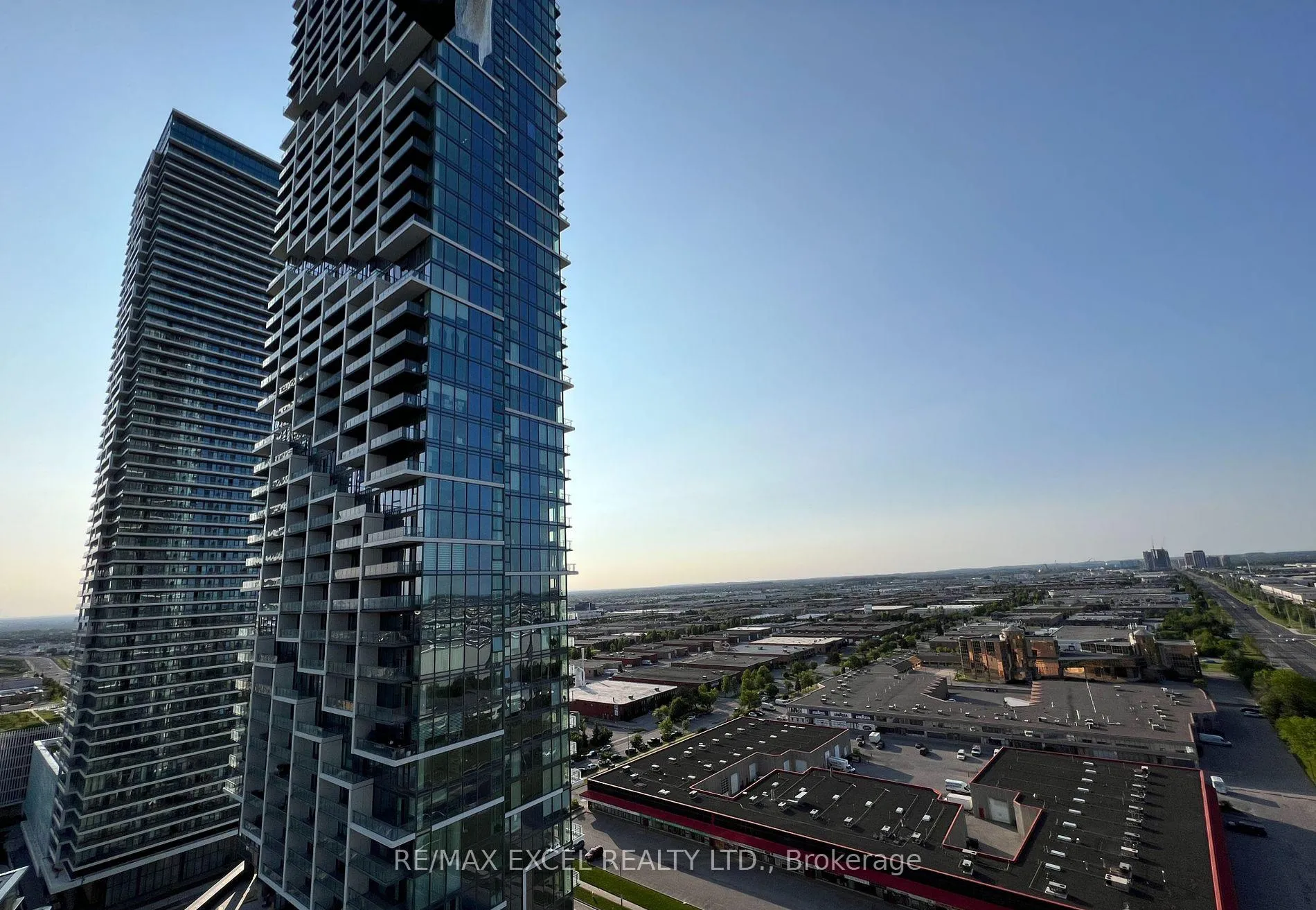 Photo 7 of Unit 2007, 7890 Jane Street, Vaughan, Vaughan Corporate Centre — HOMEH