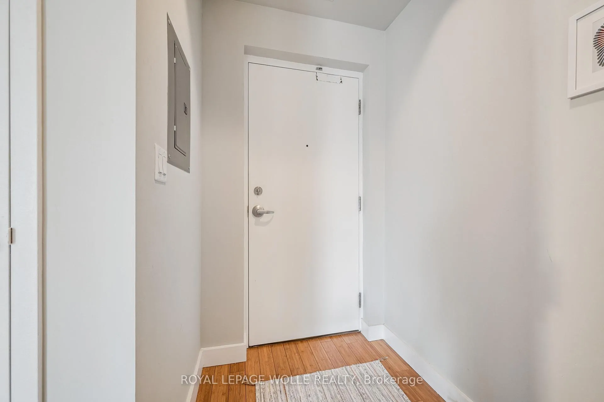 Photo 4 of Unit 203, 36 Regina Street N, Waterloo — HOMEH