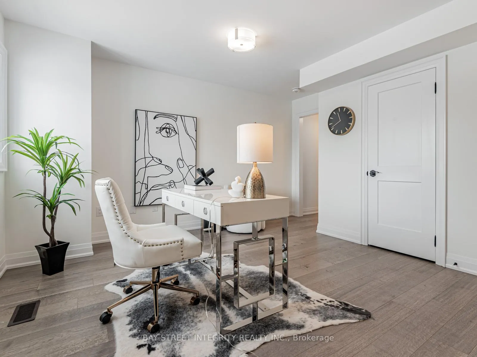 Photo 5 of 4275 Major Mackenzie Drive E, Markham, Angus Glen — HOMEH