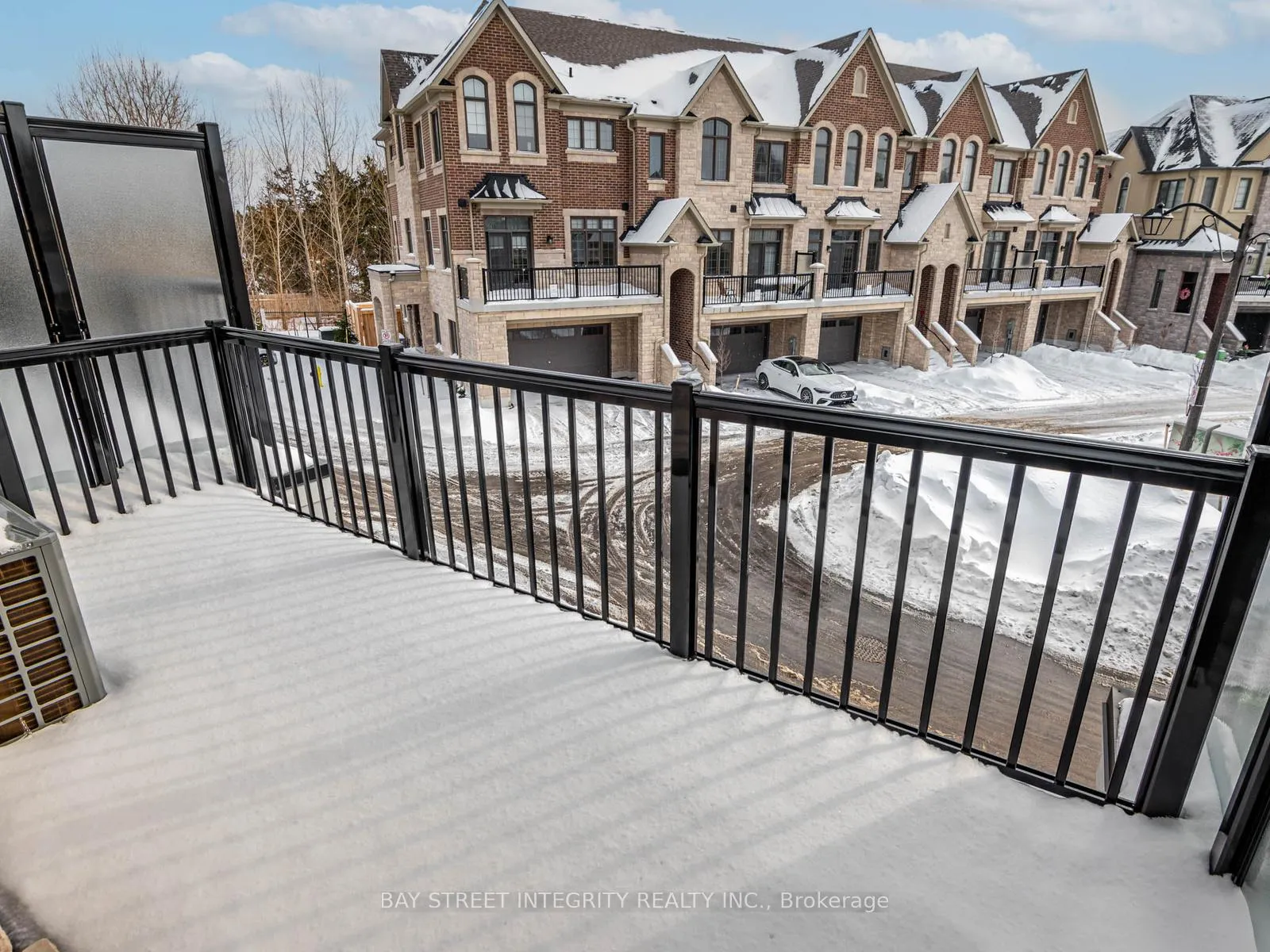 Photo 32 of 4275 Major Mackenzie Drive E, Markham, Angus Glen — HOMEH