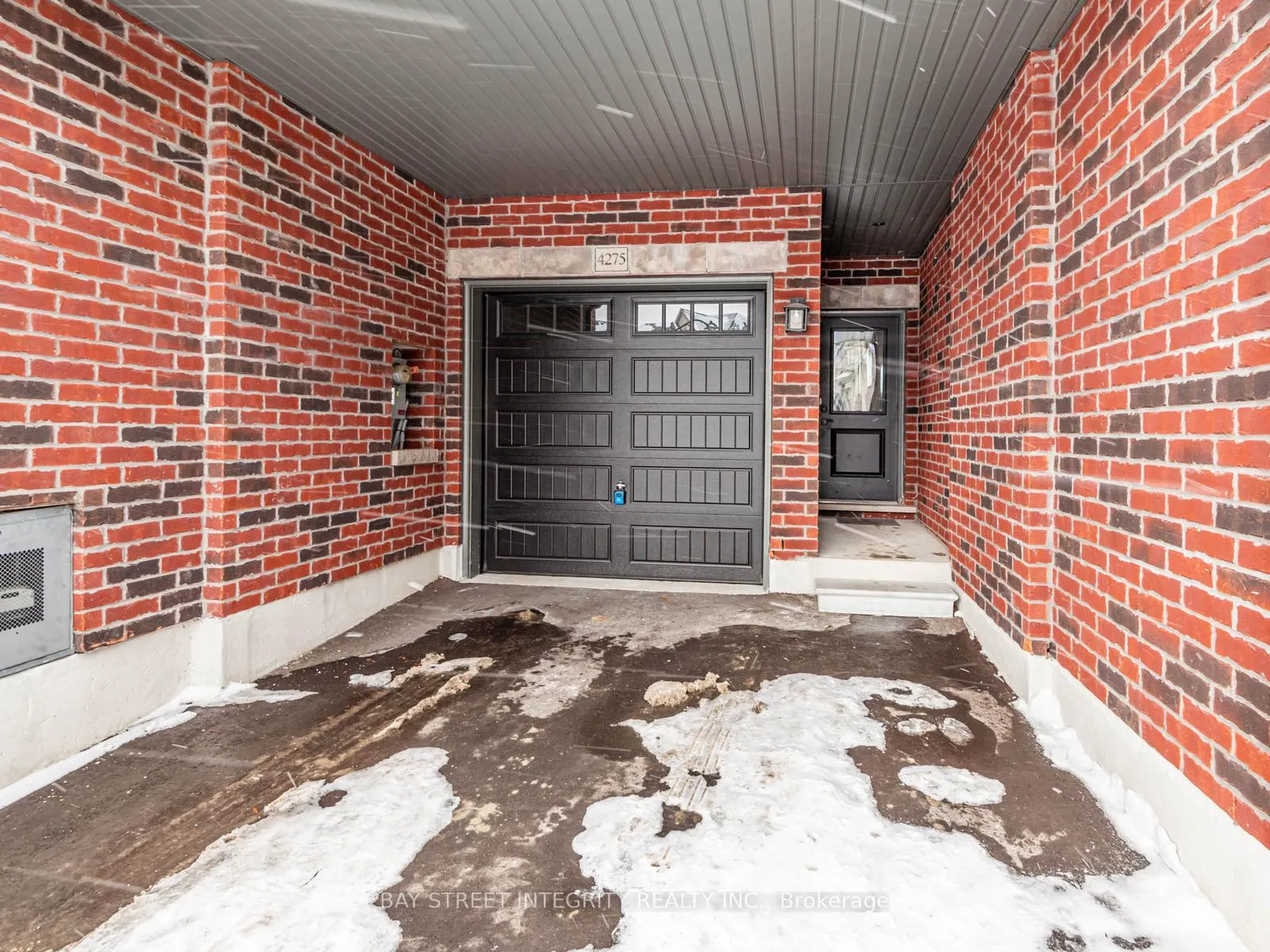 Photo 34 of 4275 Major Mackenzie Drive E, Markham, Angus Glen — HOMEH