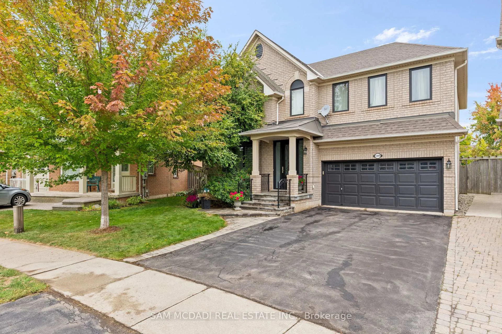 Front of 1309 Ashwood Terrace