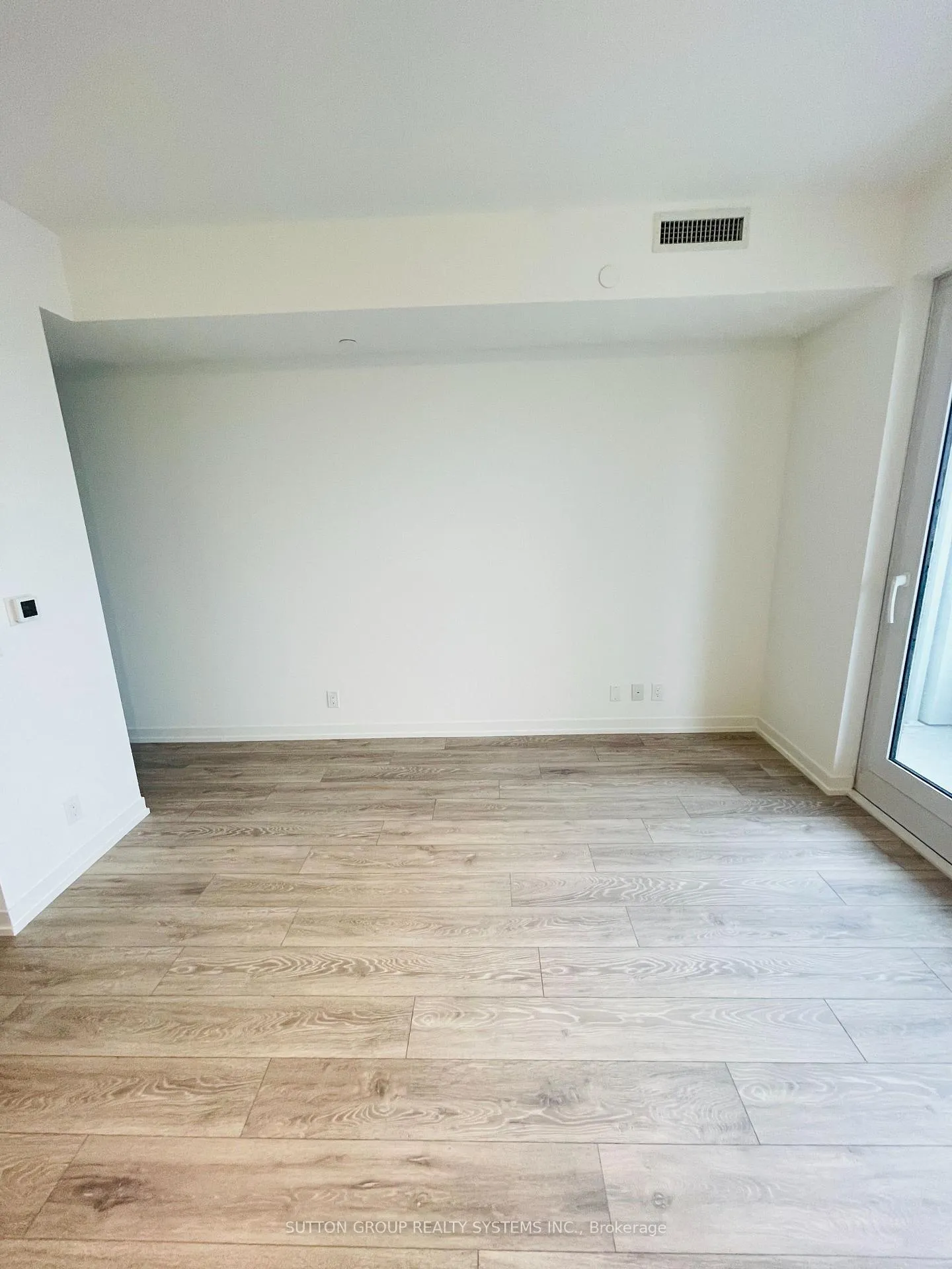 Photo 7 of Unit 1915, 2020 Bathurst Street, Toronto, Humewood-Cedarvale — HOMEH