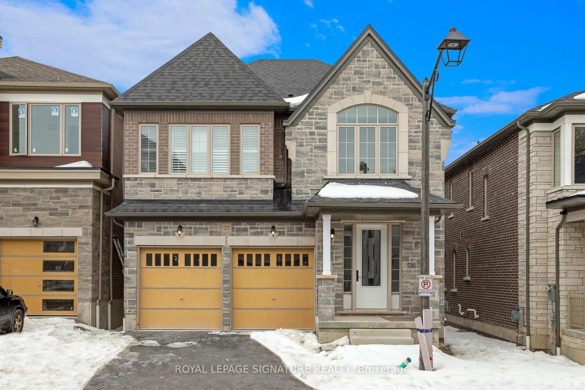 Photo 1 of Unit 23, 400 Finch Avenue, Pickering, Rouge Park — HOMEH