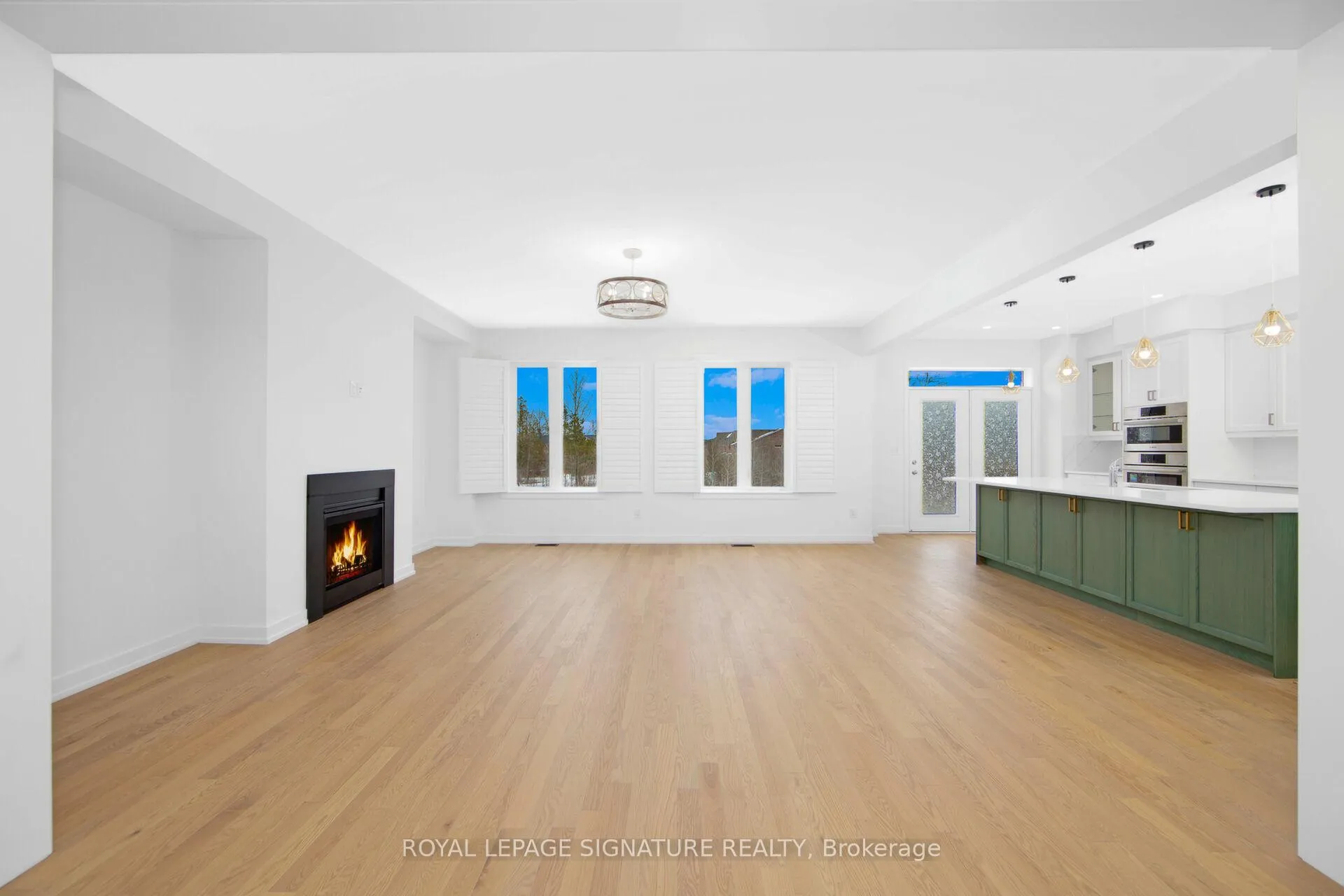 Photo 3 of Unit 23, 400 Finch Avenue, Pickering, Rouge Park — HOMEH