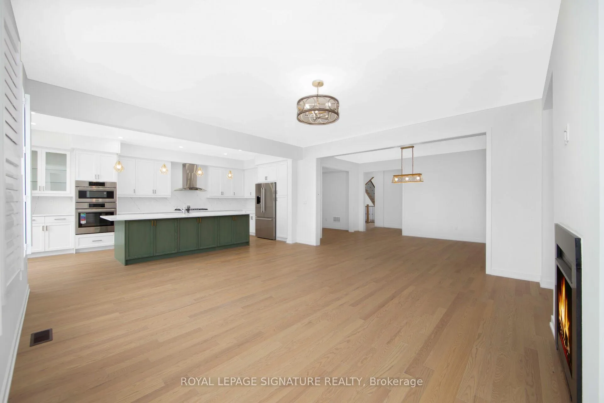 Photo 4 of Unit 23, 400 Finch Avenue, Pickering, Rouge Park — HOMEH