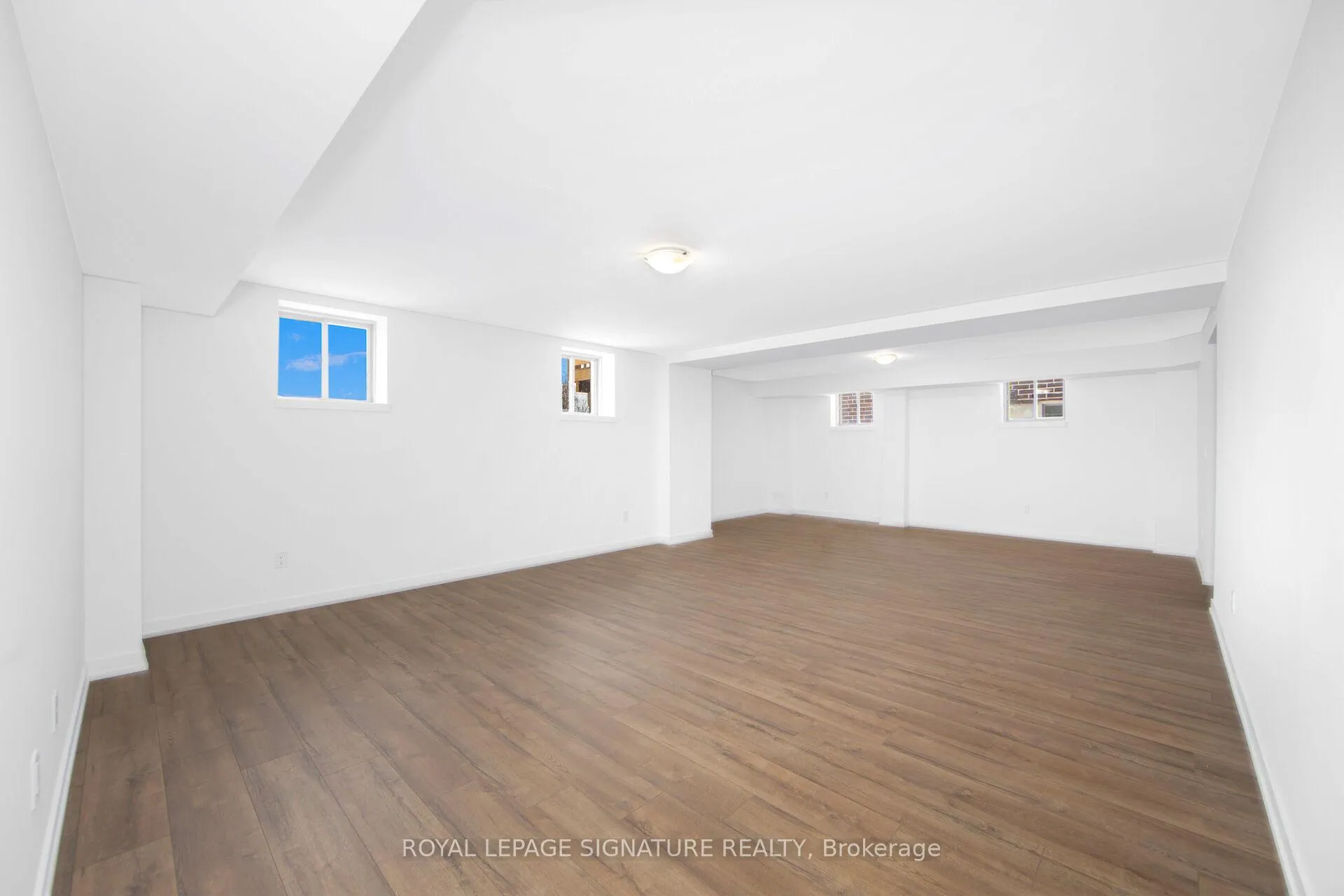 Photo 18 of Unit 23, 400 Finch Avenue, Pickering, Rouge Park — HOMEH