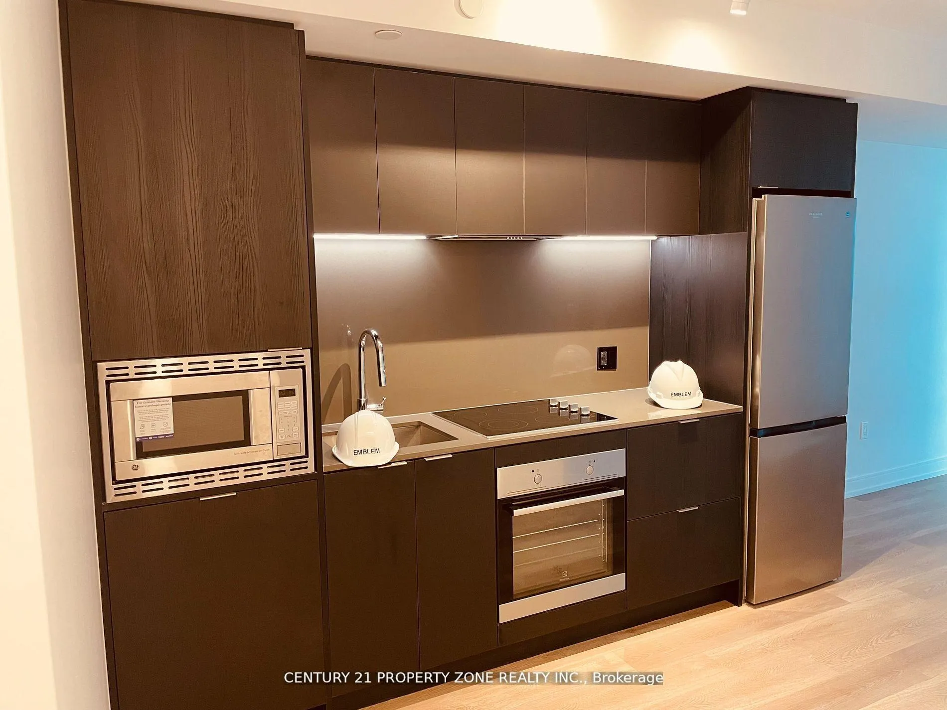 Photo 2 of Unit 621, 1 Jarvis Street, Hamilton, Beasley — HOMEH