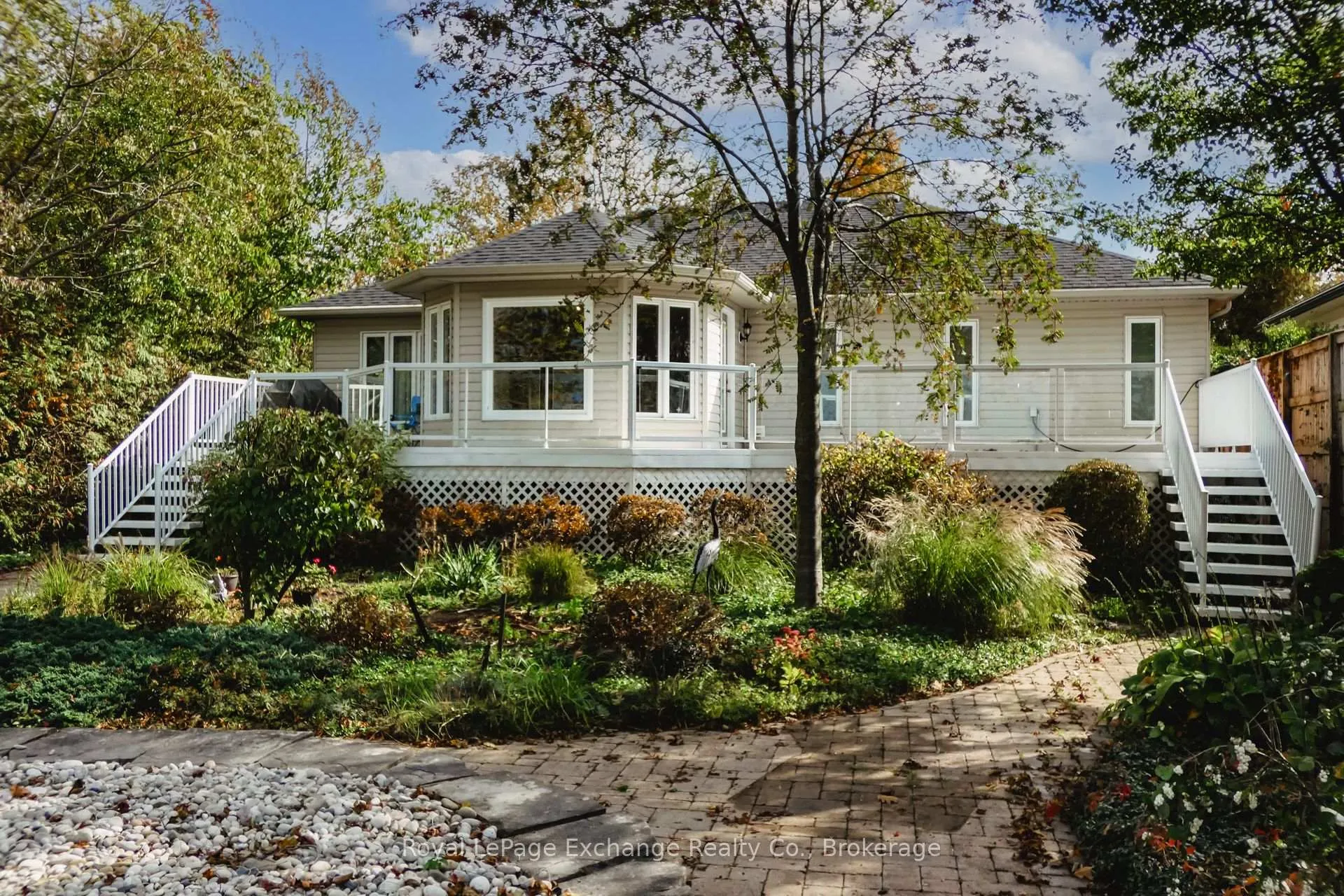 Photo 3 of 1144 Shevchenko Boulevard, Kincardine — HOMEH