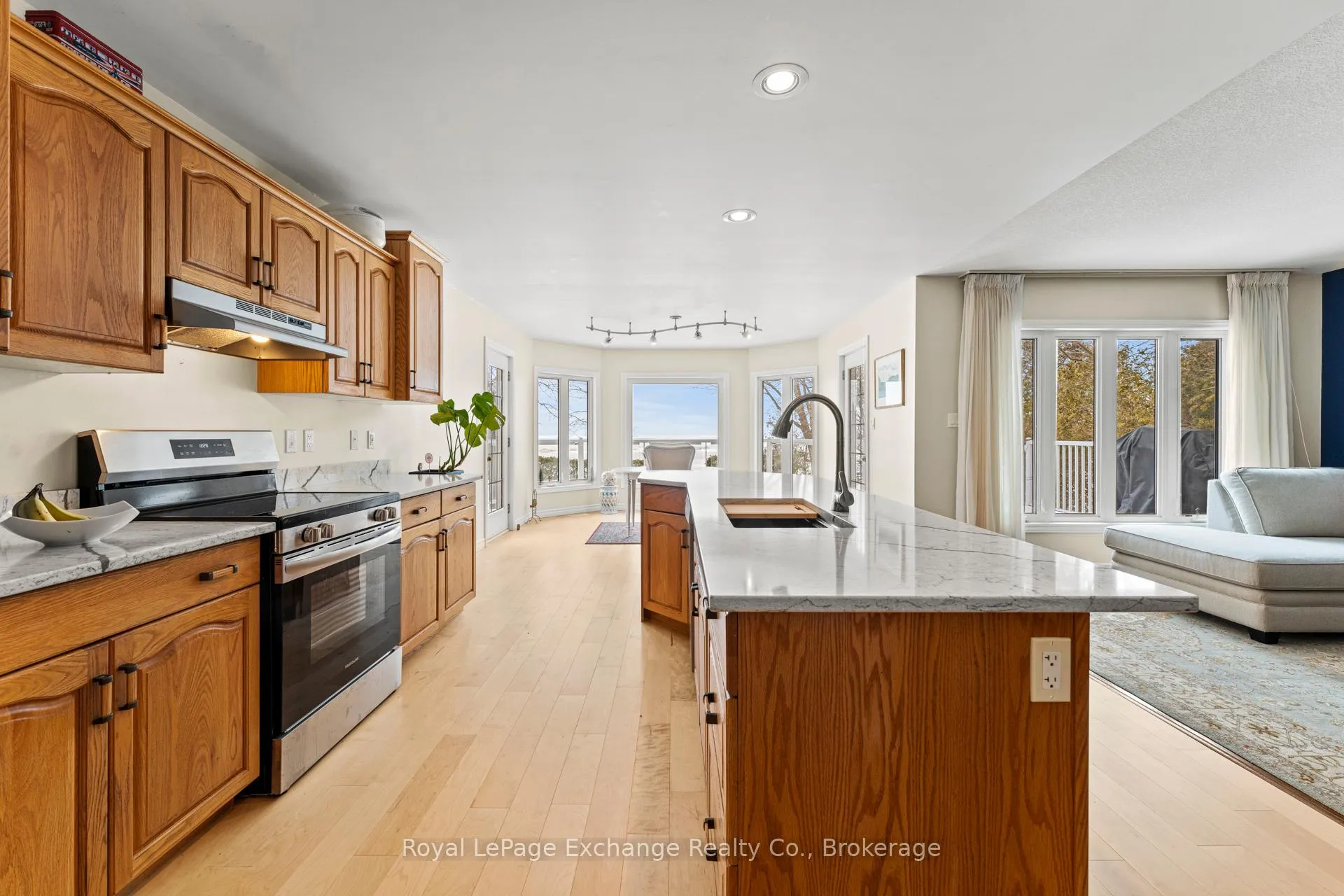 Photo 9 of 1144 Shevchenko Boulevard, Kincardine — HOMEH