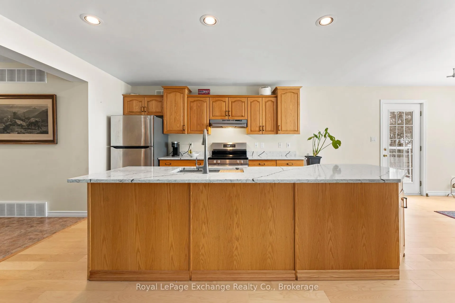 Photo 10 of 1144 Shevchenko Boulevard, Kincardine — HOMEH