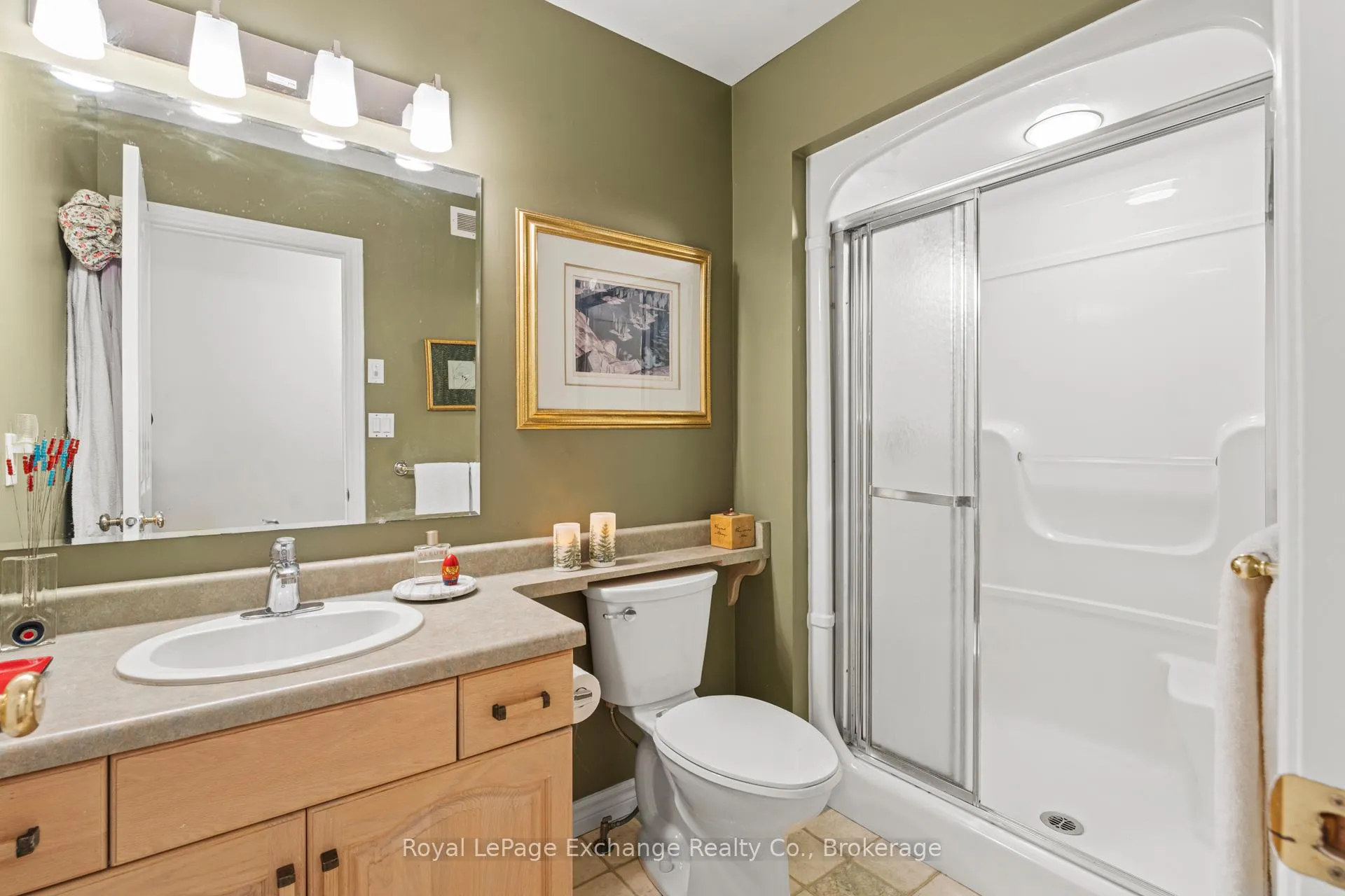 Photo 24 of 1144 Shevchenko Boulevard, Kincardine — HOMEH