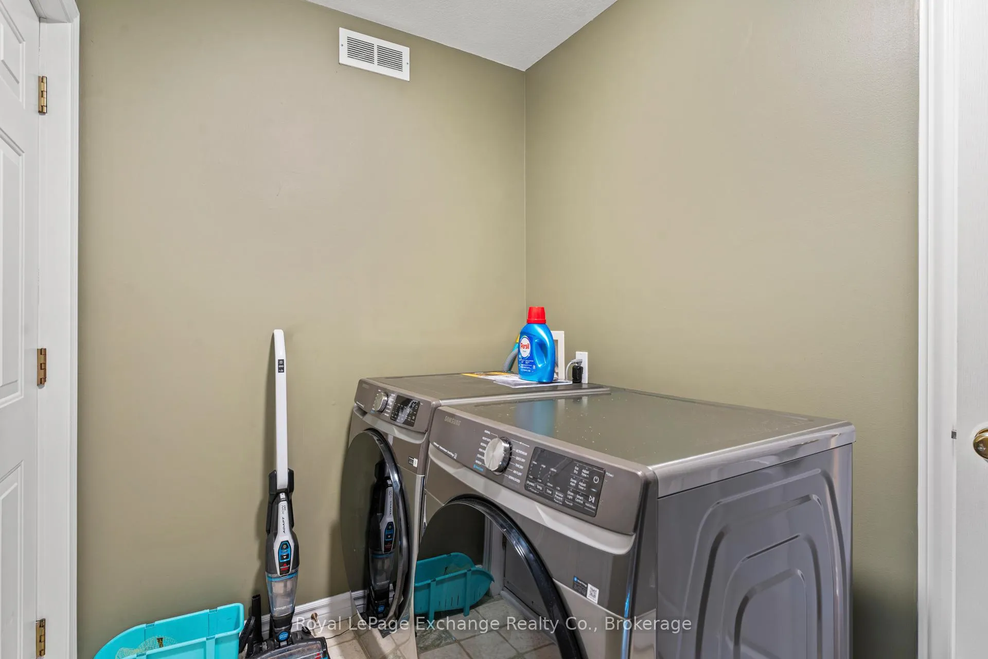 Photo 27 of 1144 Shevchenko Boulevard, Kincardine — HOMEH