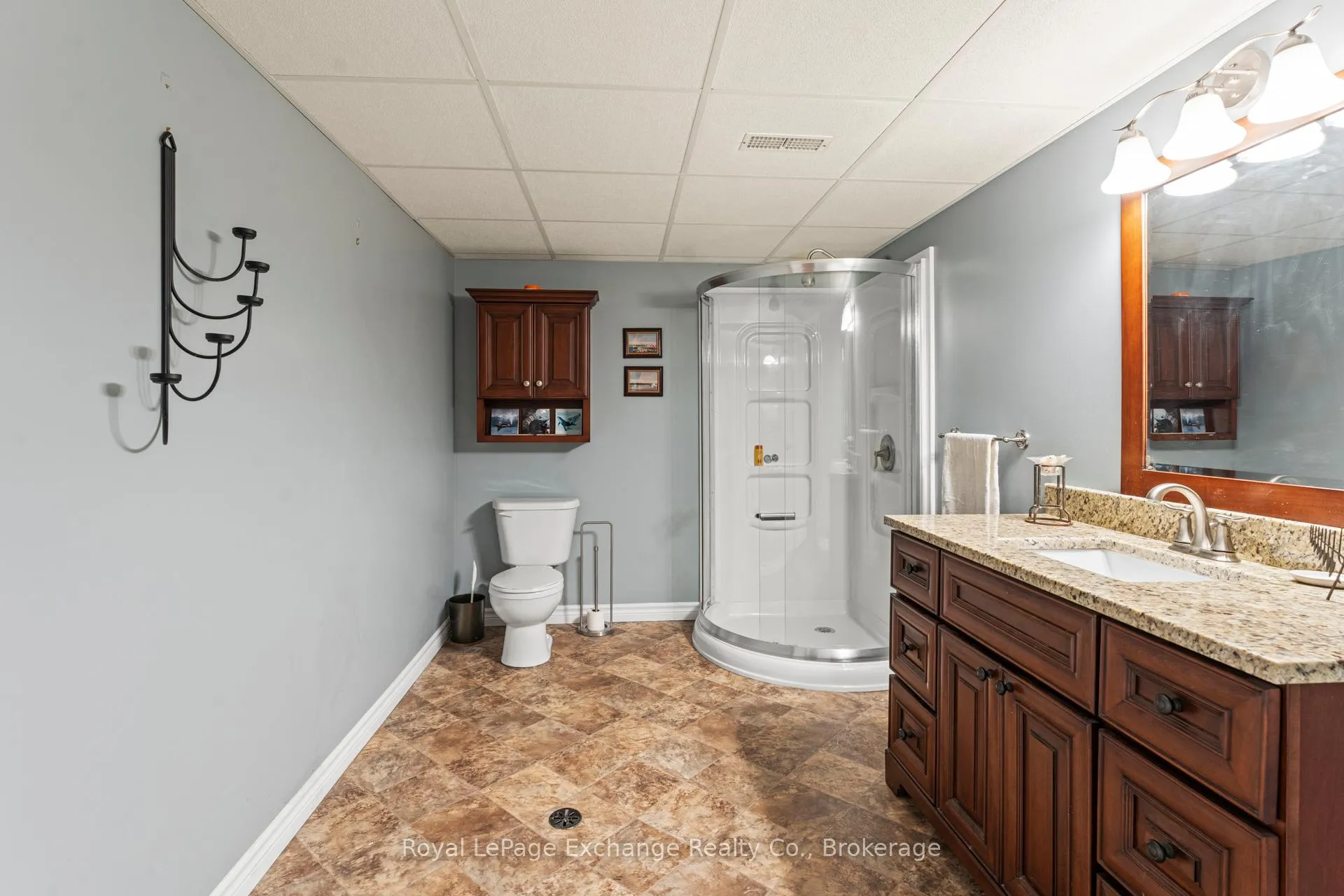Photo 42 of 1144 Shevchenko Boulevard, Kincardine — HOMEH