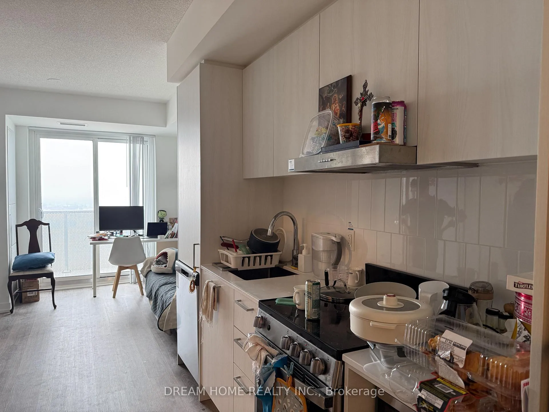 Photo 3 of Unit 2607, 195 Commerce Street, Vaughan, Vaughan Corporate Centre — HOMEH
