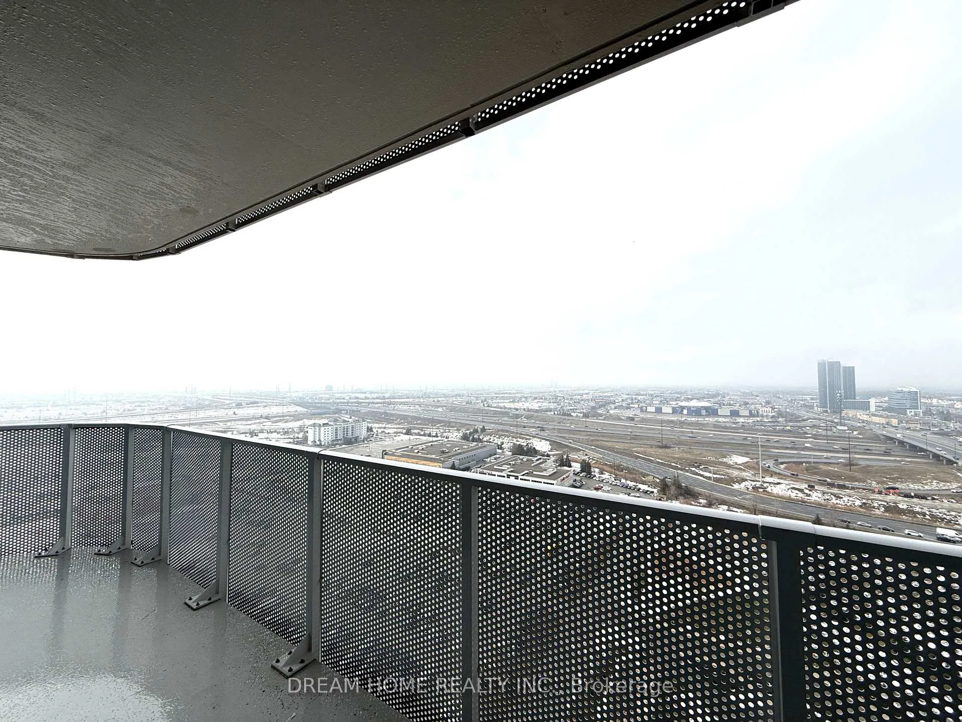 Photo 7 of Unit 2607, 195 Commerce Street, Vaughan, Vaughan Corporate Centre — HOMEH