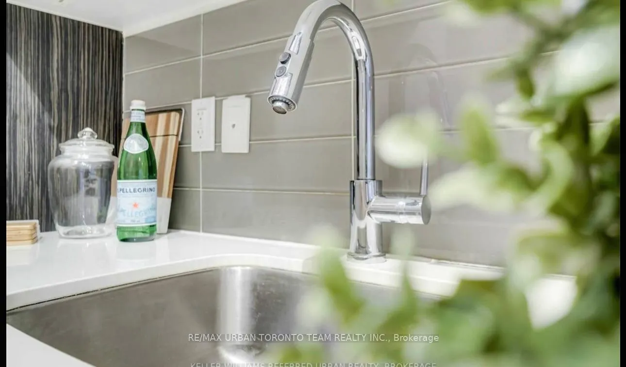 Photo 9 of Unit 46, 140 Broadview Avenue, Toronto, South Riverdale — HOMEH
