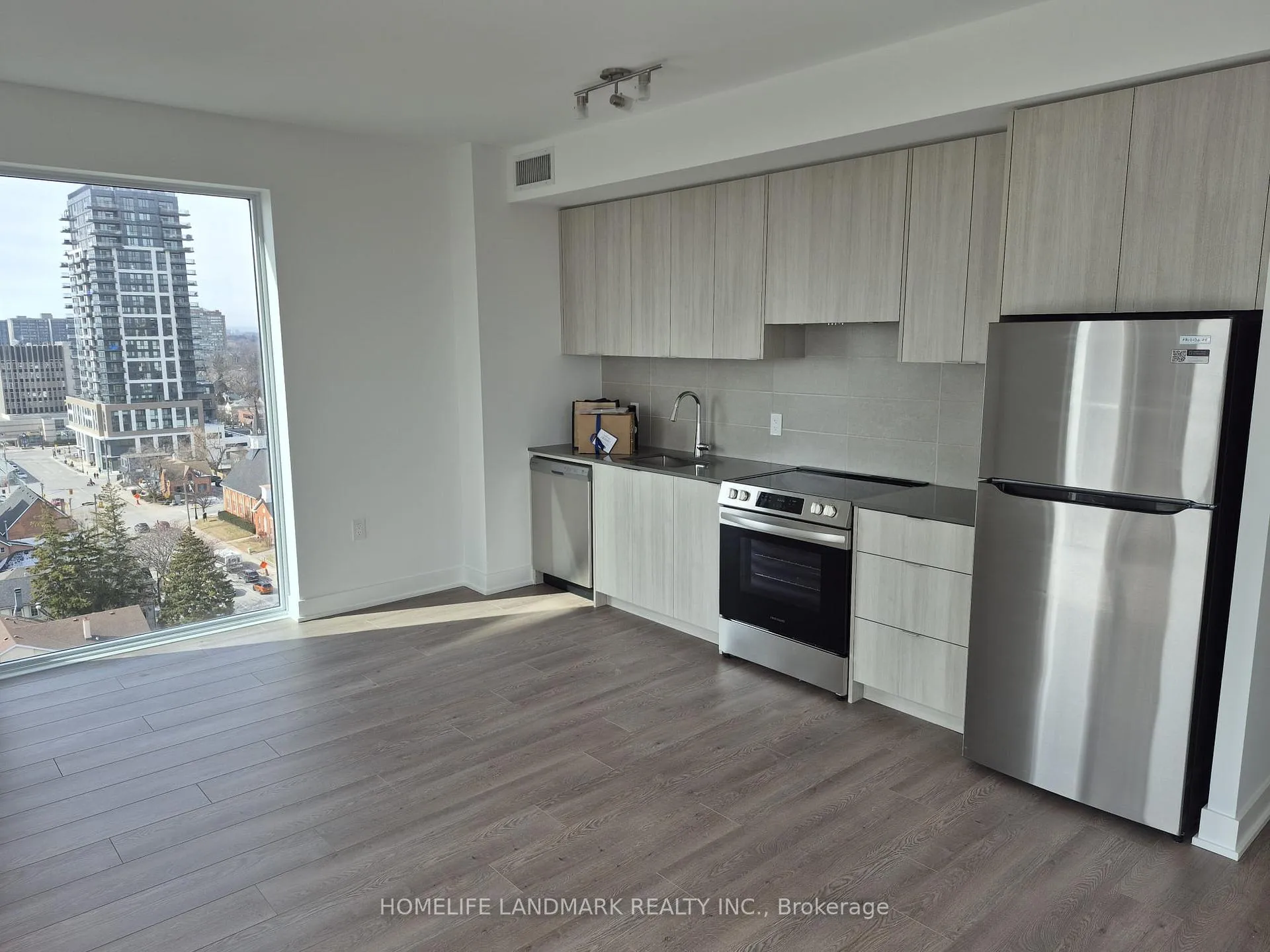 Photo 3 of Unit 1208, 2088 James Street, Burlington, Brant — HOMEH