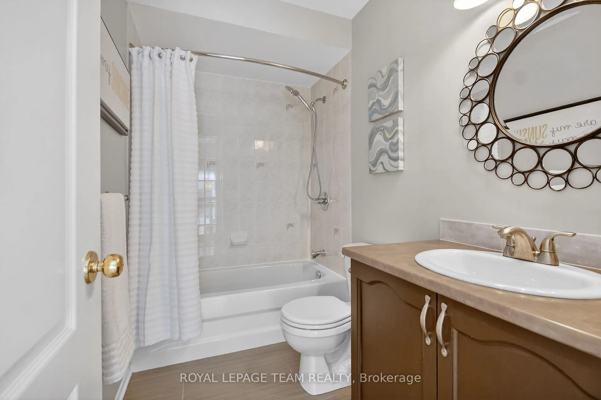 Photo 25 of 6302 Sablewood Place, Ottawa, Chapel Hill — HOMEH
