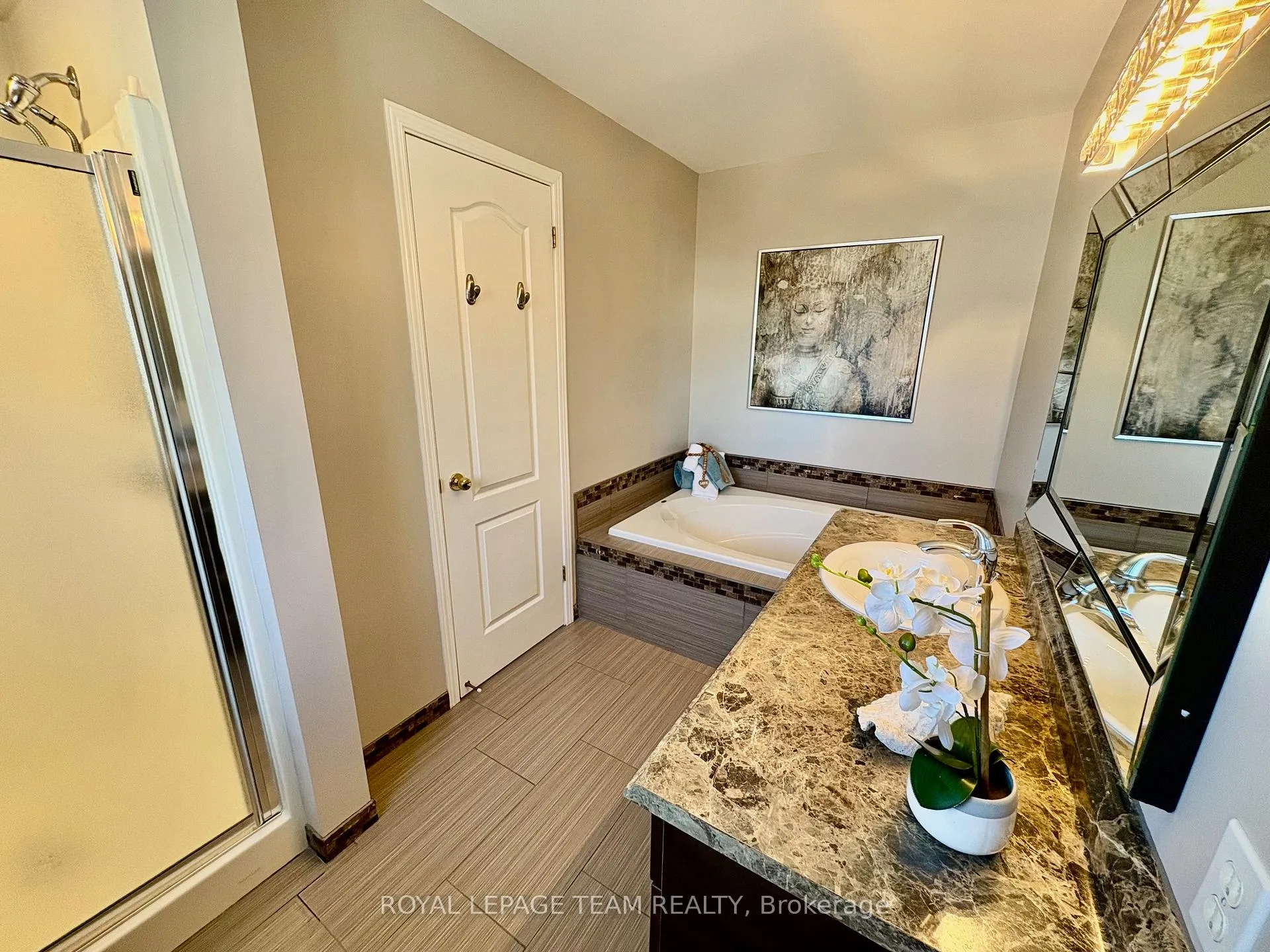 Photo 32 of 6302 Sablewood Place, Ottawa, Chapel Hill — HOMEH