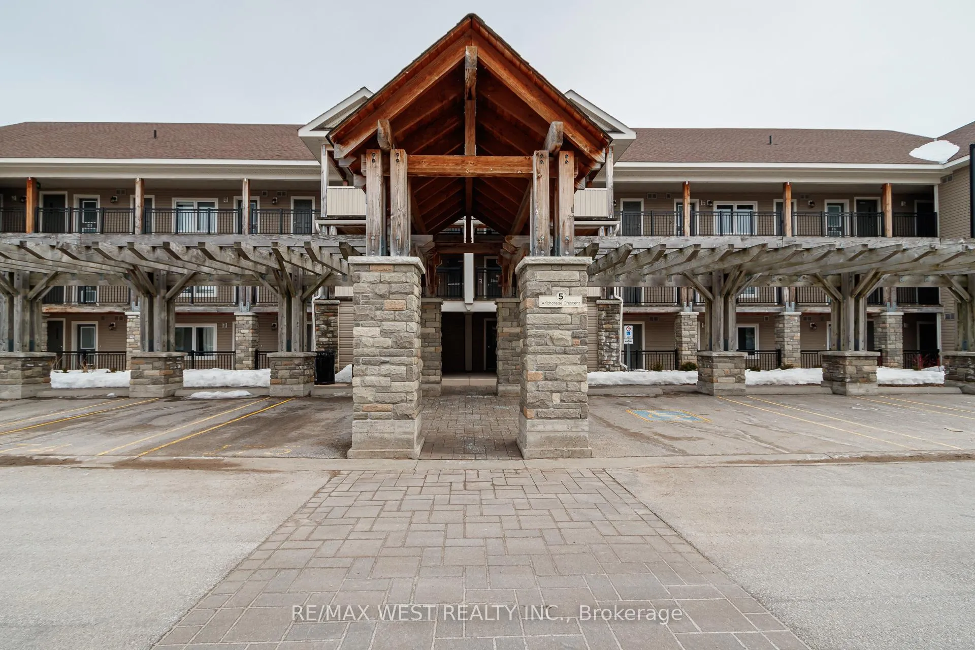 Front of Unit 107, 5 Anchorage Crescent