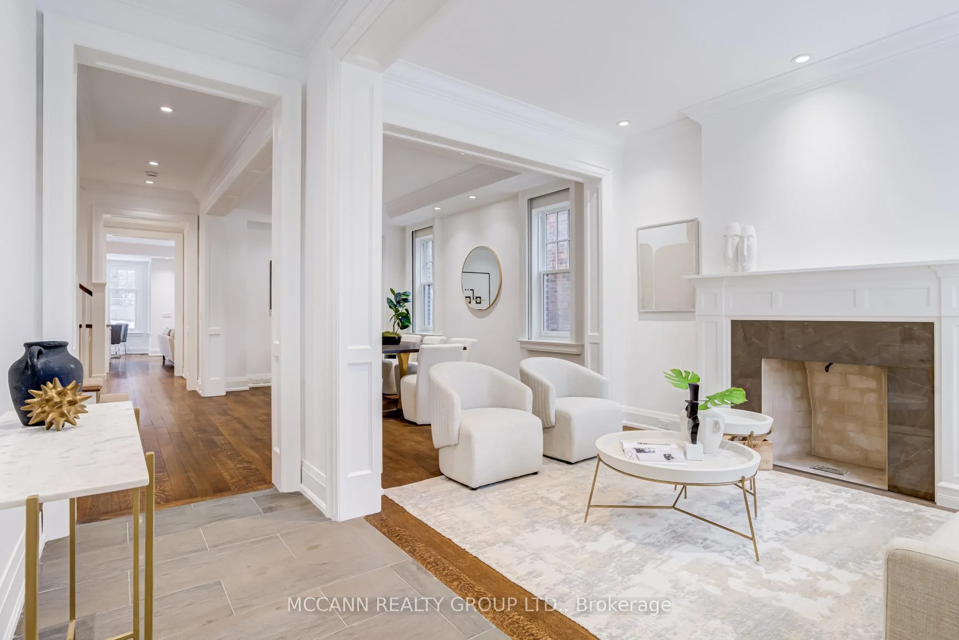 Photo 3 of 172 Hanna Road, Toronto, Leaside — HOMEH